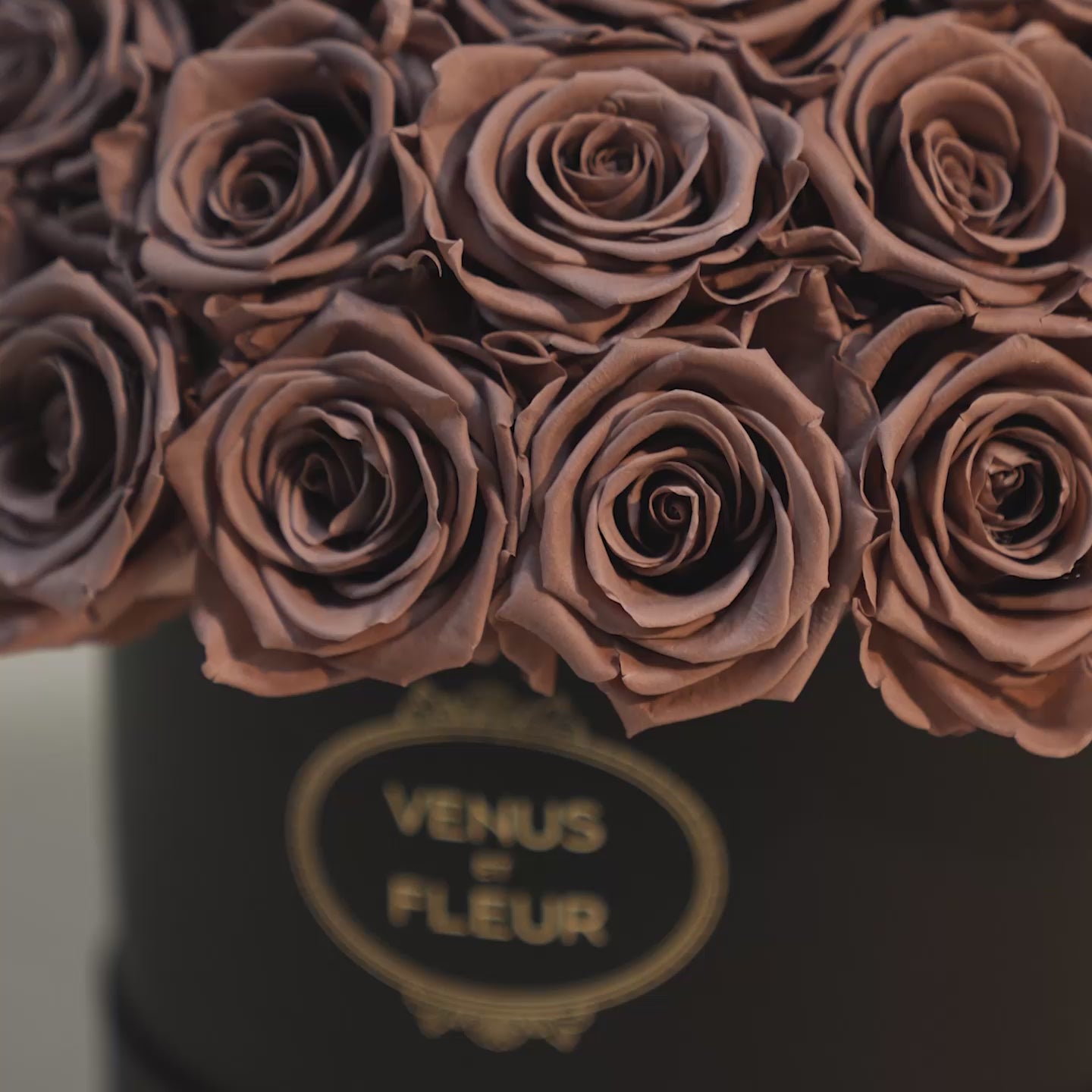 Venus et Fleur sold Black Eternal Roses Bouqet